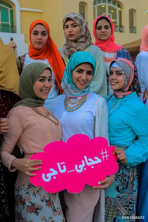 Egyptian girls take part in a competition hijab queen, in Cairo, on March 19, 2016. Photo by Amr Sayed