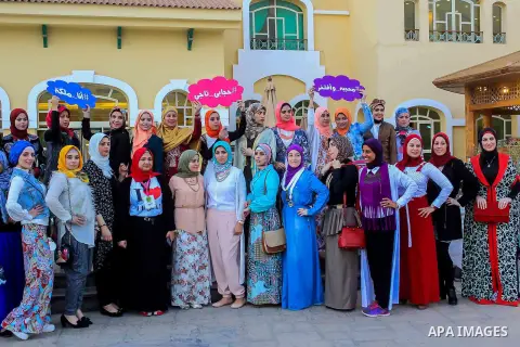 Egyptian girls take part in a competition hijab queen, in Cairo, on March 19, 2016. Photo by Amr Sayed