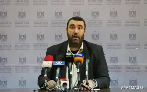 A spokesman for Transport Minister Khalil Al-zayan, speaks during a press conference, in Gaza city, on March 27, 2016. Photo by Mohammed Asad