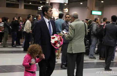Passengers of an EgyptAir Airbus A-320 which was hijacked to Cypress arrive at Cairo international airport on March 29, 2016. An Egyptian man who hijacked an EgyptAir passenger plane and forced it to divert to Cyprus dem...