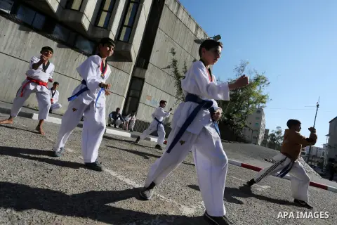 Palestinians perform Karate during a cultural carnival organized by Gaza Municipality in Gaza City April 1, 2016. Photo by Mohammed Asad
