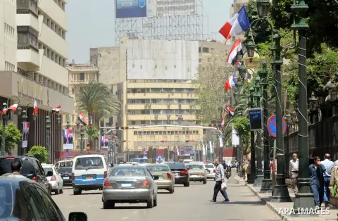 A picture shows Egyptian and French flags welcoming French President Francois Hollande to the country, Cairo, Egypt, April 17, 2016. Photo by Amr Sayed