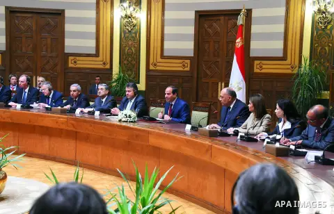 Egyptian President Abdel Fattah al-Sisi speaks during a meeting with German economy minister Sigmar Gabriel and German business delegates in the presidential palace of Cairo, Egypt, on April 17, 2016. Along with a busine...