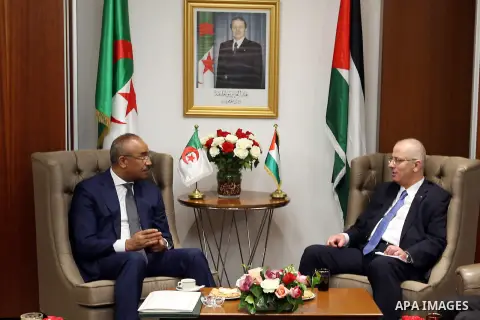 Palestinian Prime Minister Rami Hamdallah, during his visit to Algeria 17 April 2016. Photo by Prime Minister Office