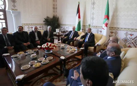 Palestinian Prime Minister Rami Hamdallah, during his visit to Algeria 17 April 2016. Photo by Prime Minister Office