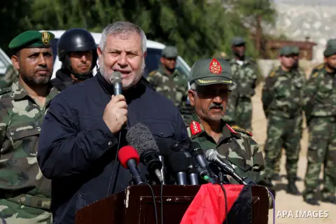Islamic Jihad leader Khaled al-Batsh speaks as Members of Palestinian security forces loyal to Hamas deployed to maintain security on the border of southern Gaza Strip with Egypt, April 21, 2016. Hamas began deploying ad...
