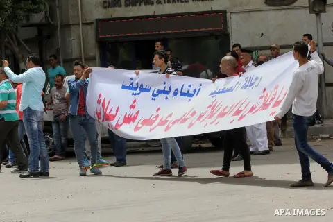 Egyptian Journalists take part during a protest against the arrests of fellow journalists in the capital Cairo on May 4, 2016. Photo by Amr Sayed