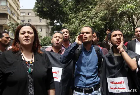 Egyptian Journalists take part during a protest against the arrests of fellow journalists in the capital Cairo on May 4, 2016. Photo by Amr Sayed