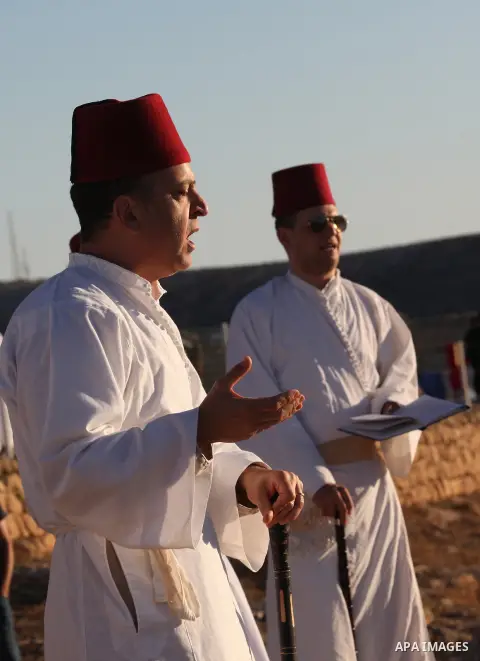 Members of the Samaritan sect take part in a traditional pilgrimage marking the holiday of Shavuot, atop Mount Gerizim near the West Bank city of Nablus early June 12, 2016. Photo by Nedal Eshtayah