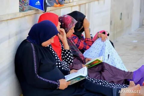 Palestinian Muslim worshippers perform the afternoon (Asr) prayer during the holy fasting month of Ramadan at al-Aqsa mosque, in Jerusalem's old city on June 20, 2016. Ramadan is sacred to Muslims because it is during th...