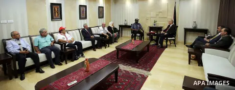 Palestinian Prime Minister Rami Hamdallah meets with Secretary General of the organization of Arab Scout, Atif Abdel Mageed, in the West Bank city of Ramallah, on June 23, 2016. Photo by Prime Minister Office