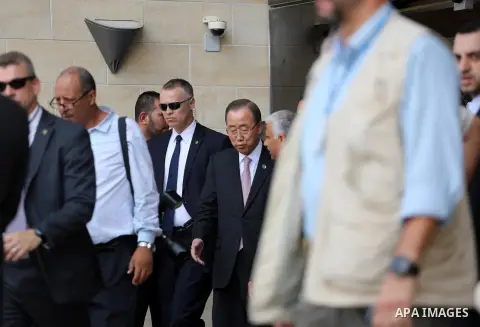 U.N. Secretary-General Ban Ki-moon visits a Qatari-funded rehabilitation and artificial limbs hospital in the northern Gaza Strip June 28, 2016. UN chief Ban Ki-moon the previous day urged Israelis and Palestinians not t...