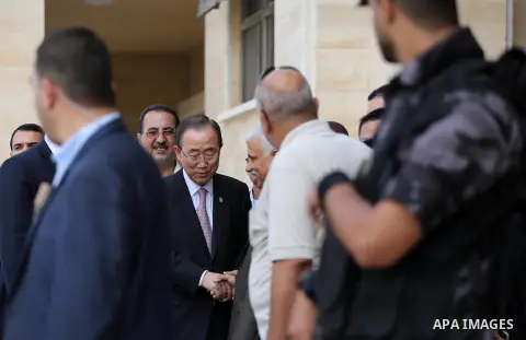 U.N. Secretary-General Ban Ki-moon visits a Qatari-funded rehabilitation and artificial limbs hospital in the northern Gaza Strip June 28, 2016. UN chief Ban Ki-moon the previous day urged Israelis and Palestinians not t...
