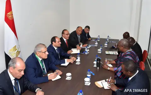 Egyptian President Abdel Fattah al-Sisi meets with Ghana President John Mahama, in Kigali, Rwanda, on July 17, 2016. Photo by Egyptian President Office