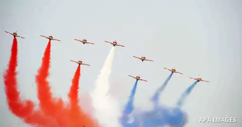 Egyptian air force planes perform during the graduation of 83 aviation and military science at the Air Force Academy in Cairo, Egypt July 20, 2016. Photo by Egyptian President Office