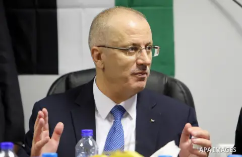 Palestinian Prime Minister Rami Hamdallah attends the opening ceremony of the new wing operations of Alia governmental hospital, in the West Bank city of Hebron, on Aug. 03, 2016. Photo by Prime Minister Office