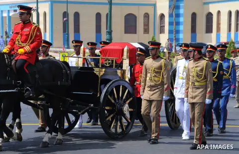 Egyptian President Abdel Fattah al-Sisi walks during a military funeral ceremony with Egyptian government officials and relatives of Egyptian-American Ahmed Zewail world's Nobel Prize in chemistry, who died last Tuesday...