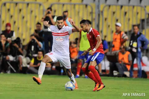 Al-Zamalek players and Al Ahli players compete during final match of Egypt Cup in Borg El-Arab Stadium near Alexandria, Egypt, Aug 8,2016. Photo by Stringer