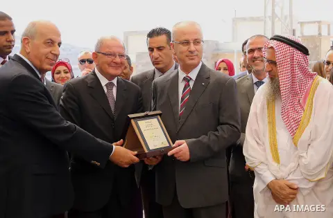 Palestinian Prime Minister, Rami Hamadallah, Inaugurates first phase of the countryside villas, in the West Bank city of Ramallh, on Aug 22, 2016. Photo by Prime Minister Office