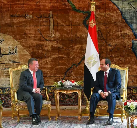 Egyptian President Abdel Fattah al-Sisi meets with Jordan's King Abdullah II in the capital Cairo on Aug. 24, 2016. Photo by Egyptian President Office