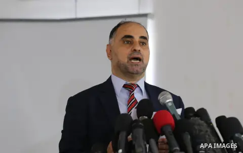 Leader of the Fatah movement, Fayez Abu Eita, speaks during a press conference on the Central Election Commission, in Gaza city, on August 25, 2016. Photo by Mohammed Asad