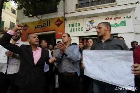 Egyptians Who obtained master's degree take part during a protest to demand jobs in Cairo, Egypt on Sep. 27, 2016. Photo by Amr Sayed
