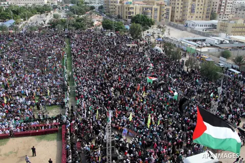 Palestinians attend a rally marking the 29th anniversary of the foundation of the Islamic Jihad movement in Gaza City October 21, 2016. Photo by Abed Rahim Khatib
