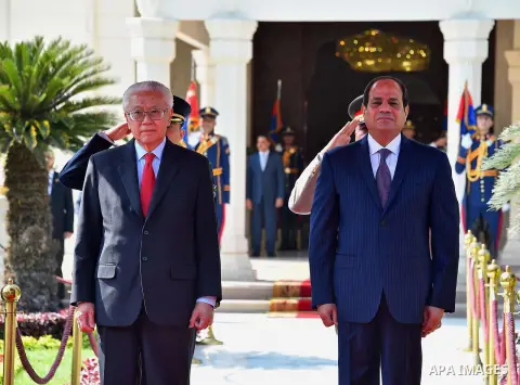 Egyptian President Abdel Fattah al-Sisi and Singapore's President Tony Tan reviewing a honor guard during a welcoming ceremony at the Presidential Palace in Cairo, Egypt, on October 31, 2016. Photo by Egyptian President...