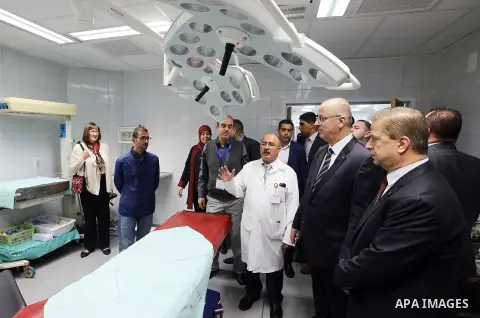 Palestinian Prime Minister Rami Hamdallah, opens the department of surgical operations specialist at Palestinian medical complex in the West Bank city of Ramallah, on Nov. 06, 2016. Photo by Prime Minister Office