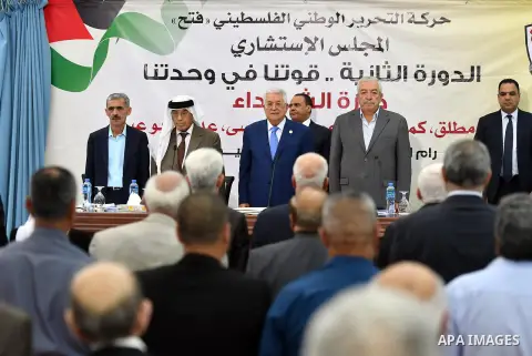 Palestinian President Mahmoud Abbas meets with advisory Council of Fatah Movement, in the West Bank city of Ramallah, June 15, 2019. Photo by Thaer Ganaim. Photo by Thaer Ganaim