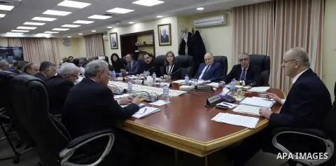 Palestinian Prime Minister Rami Hamdallah chairs a meeting of council of Ministers in the West Bank city of Ramallah, on February 14, 2017. Photo by Prime Minister Office