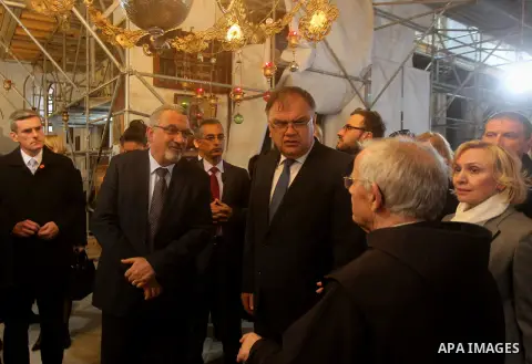 Chairman of the Tripartite Bosnian Presidency Mladen Ivanic visits the Church of the Nativity in the West Bank city of Bethlehem, March 15, 2017. Photo by Wisam Hashlamoun