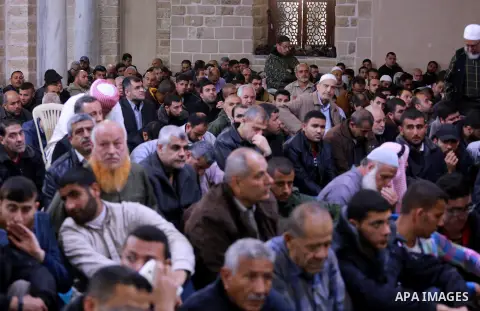 Palestinians pray at the mosque during the funeral of Hamas official, Mazen Faqha who was freed by Israel in a 2011 prisoner swap in Gaza City March 25, 2017. Faqha was released along with more than 1,000 other Palestini...
