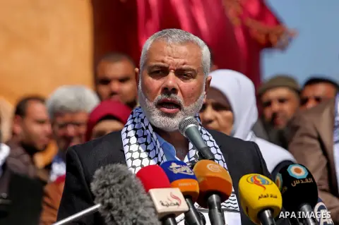Senior political leaders of the Islamist movement, Ismail Haniyeh speaks during the opening ceremony of monument of Palestinian prisoners held in Israeli jails, in the northwest of Gaza city on April 01, 2017. Photo by A...