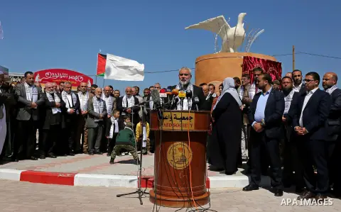 Senior political leaders of the Islamist movement, Ismail Haniyeh speaks during the opening ceremony of monument of Palestinian prisoners held in Israeli jails, in the northwest of Gaza city on April 01, 2017. Photo by A...