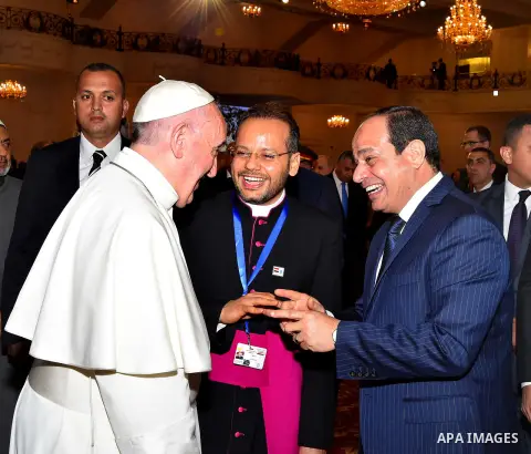 Egyptian President Abdel Fattah al-Sisi meets with Pope Francis in Cairo on April 28, 2017. Francis, who started a two-day visit, has said he hoped his trip would contribute to dialogue with Muslims and show support for...