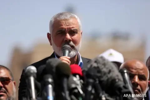 Newly elected Hamas chief, Ismail Haniya, speaks to the press during a sit-in in support of Palestinian hunger-striking prisoners held in Israeli jails, on May 8, 2017, in Gaza City. Photo by Ashraf Amra