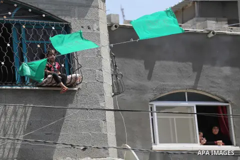 Palestinian supporters of Hamas movement and Islamic Jihad take part in a protest against the recent closure of the Al-Aqsa Mosque compound by Israel, in Jabalia refugee camp in the northern Gaza strip, on July 23, 2017....