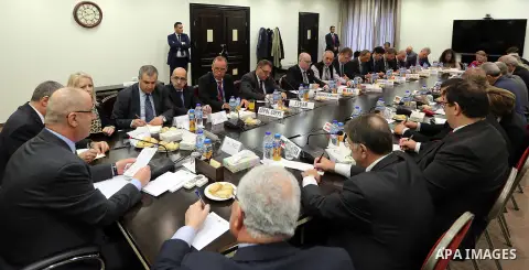 Palestinian Prime Minister, Rami Hamdallah, meets with Consuls, ambassadors and representatives of the European Union, in the West bank city of Ramallah, on December 6 , 2017. Photo by Prime Minister Office