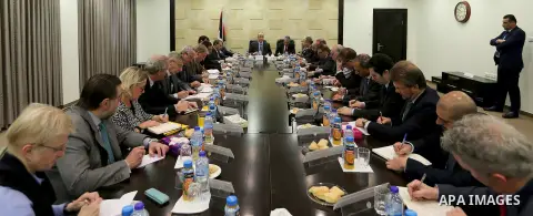 Palestinian Prime Minister, Rami Hamdallah, meets with Consuls, ambassadors and representatives of the European Union, in the West bank city of Ramallah, on December 6 , 2017. Photo by Prime Minister Office