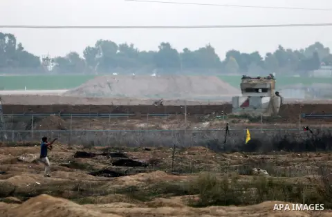 Palestinian protesters clash with Israeli security forces near the Israel-Gaza border east of Gaza City on December 20, 2017, as demonstrations continue over the US president's controversial recognition of Jerusalem as I...
