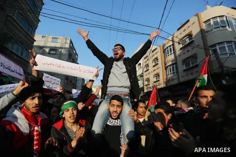 Palestinians participate in a demonstration to support the palestinian reconciliation efforts between Fatah and Hamas, and demand better living conditions, in Jabalia in the northern Gaza Strip on February 01, 2018. Phot...