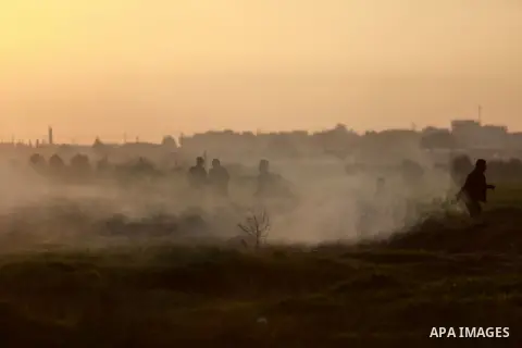 Palestinian protesters clash with Israeli security forces near the border with Israel, east of Gaza City on February 2, 2018 as demonstrations continue over the US president's controversial recognition of Jerusalem as Is...