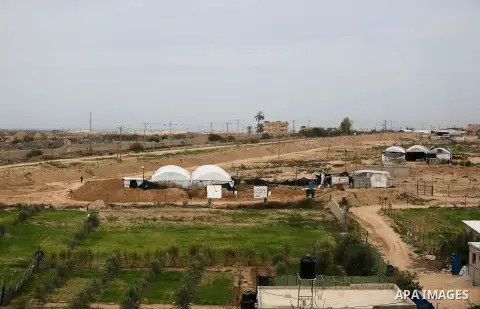 A general view of the border between Egypt and Gaza, in the southern Gaza Strip town of Rafah on February 6, 2018. Photo by Ashraf Amra