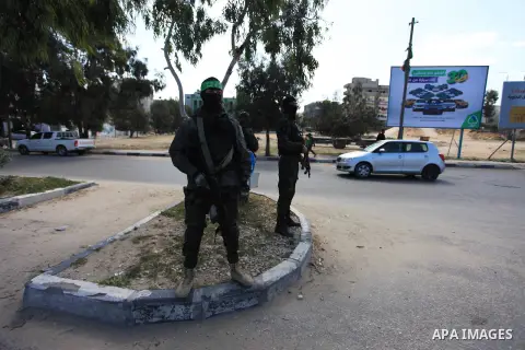 Members of Hamas' armed wing al-Qassam Brigades stand checkpoints during a military drill, in Gaza city on March 25, 2018. Photo by Mahmoud Ajour