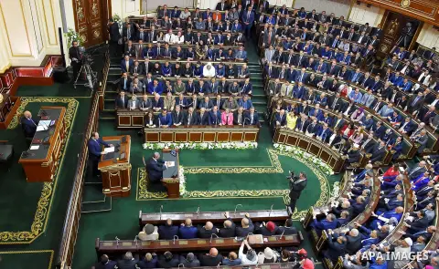 Egyptian President Abdel Fattah Al Sisi speaks at his swearing-in of the second presidential term, at a ceremony, at the House of Representatives in Cairo, Egypt, June 2, 2018. Photo by Egyptian President Office