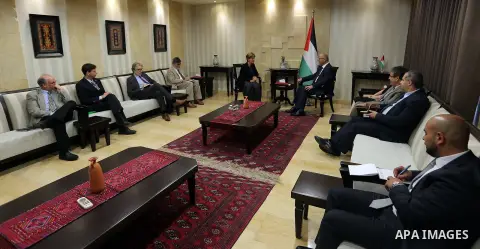 Palestinian Prime Minister, Rami Hamdallah, meets with Canadian International Development Minister Marie-Claude Bebo, in the West Bank city of Ramallah, on July 26, 2018. Photo by Prime Minister Office