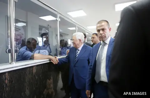 Palestinian President Mahmoud Abbas inspects City of pilgrims, in the West Bank of Jericho, on Aug. 06, 2018. Photo by Shadi Hatem