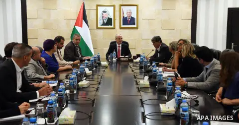 Palestinian Prime Minister Rami Hamdallah meets with delegation of the European Parliament, in the West Bank city of Ramallah on September 19, 2018. Photo by Prime Minister Office