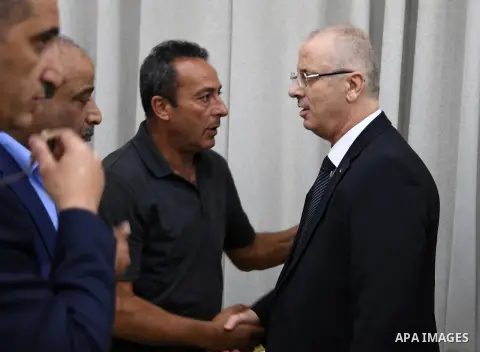 Palestinian Prime Minister Rami Hamdallah offered his condolences to Aisha al-Rabi, family, in the West Bank village of Becya, near The West Bank City of Salfit, on October 14 2018. Photo by Prime Minister Office